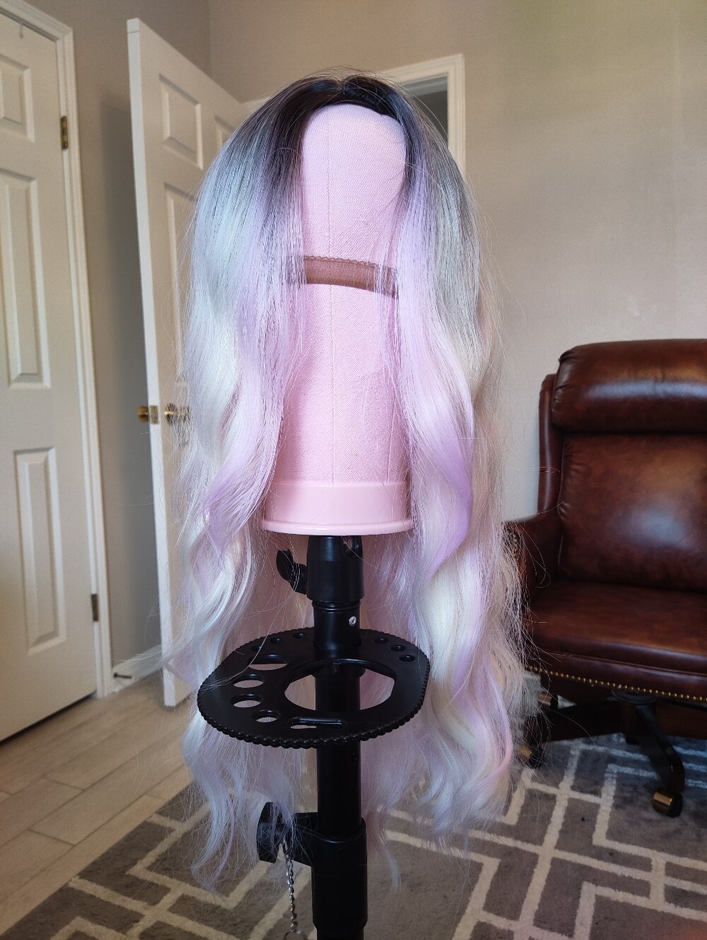 Ombre Platinum Blonde Highlight Synthetic Wig Long Full Cap Machine Made No Lace